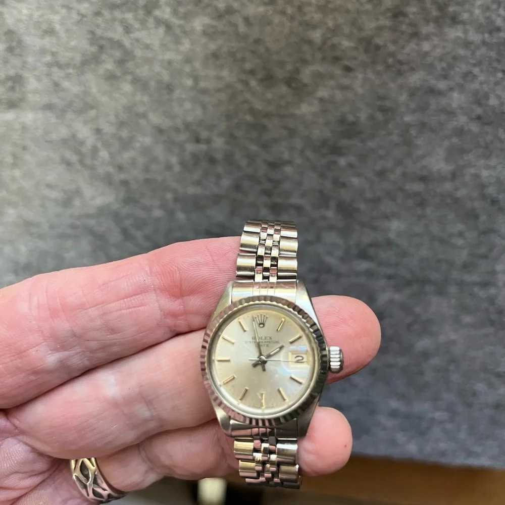 SOLD***Women’s Rolex Datejust Oyster***SOLD - Picture 8 of 9